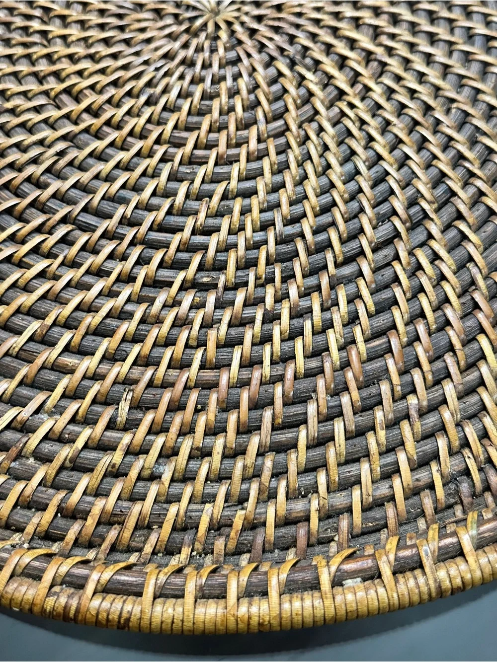 Vintage Pampered Chef Woven Selections Wicker Rattan 17” Round Serving Tray
